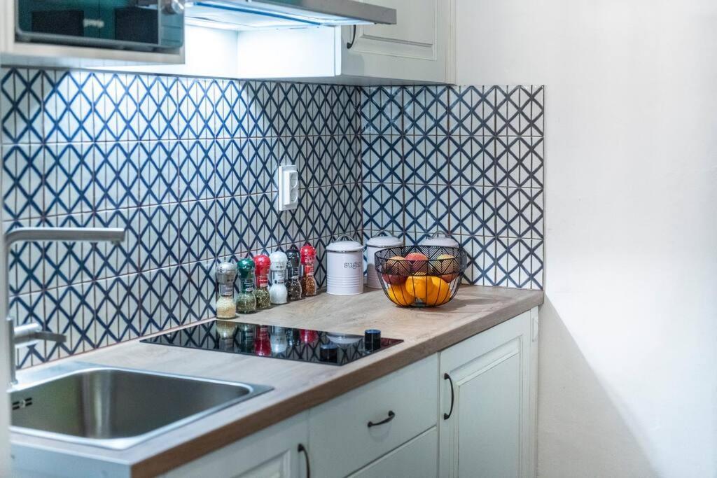 Flora-Heartbeat Old City Three Bedrooms Apartment Ντουμπρόβνικ Εξωτερικό φωτογραφία
