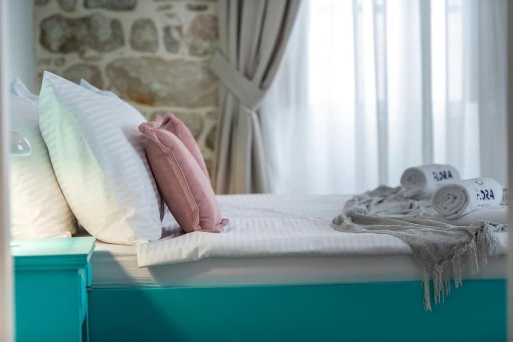 Flora-Heartbeat Old City Three Bedrooms Apartment Ντουμπρόβνικ Εξωτερικό φωτογραφία