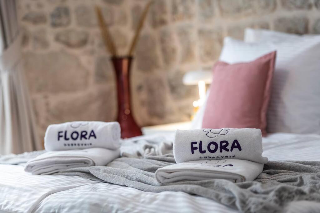 Flora-Heartbeat Old City Three Bedrooms Apartment Ντουμπρόβνικ Εξωτερικό φωτογραφία