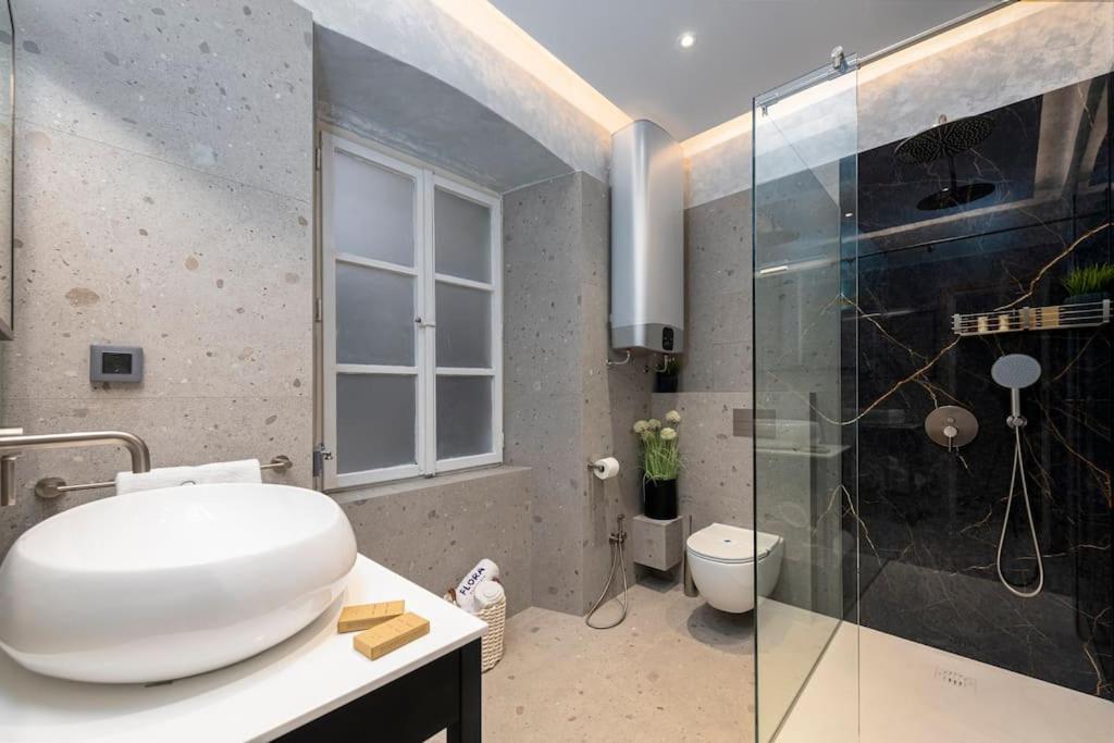 Flora-Heartbeat Old City Three Bedrooms Apartment Ντουμπρόβνικ Εξωτερικό φωτογραφία